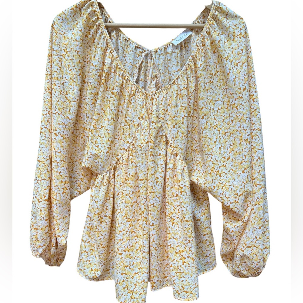 BUCKETLIST Floral Flowy Babydoll Blouse